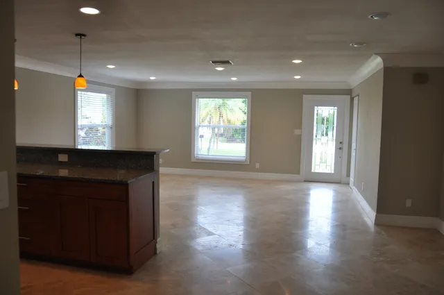 Eat-in bar - living room, dinning area to right.