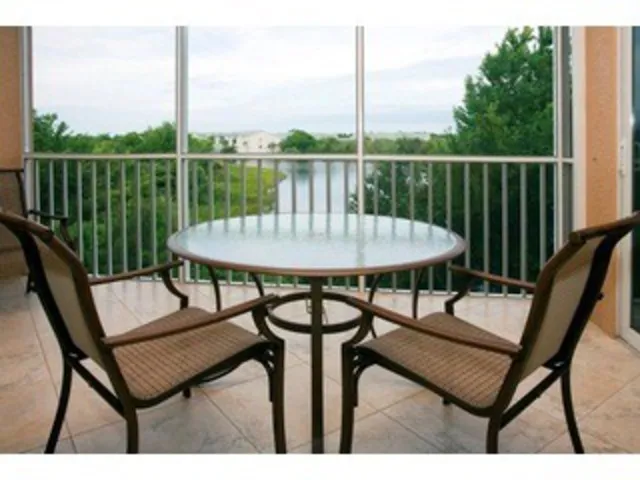 Gorgeous lake views/preserves looking west - perfect for sunsets -