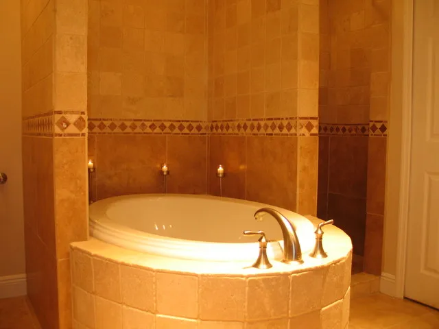 master bath with soaking tub