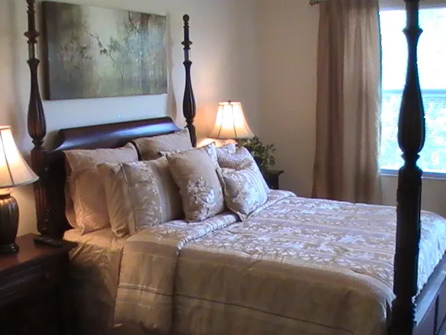 Luxurious Master Bedroom with walk in closets and en-suite bathroom