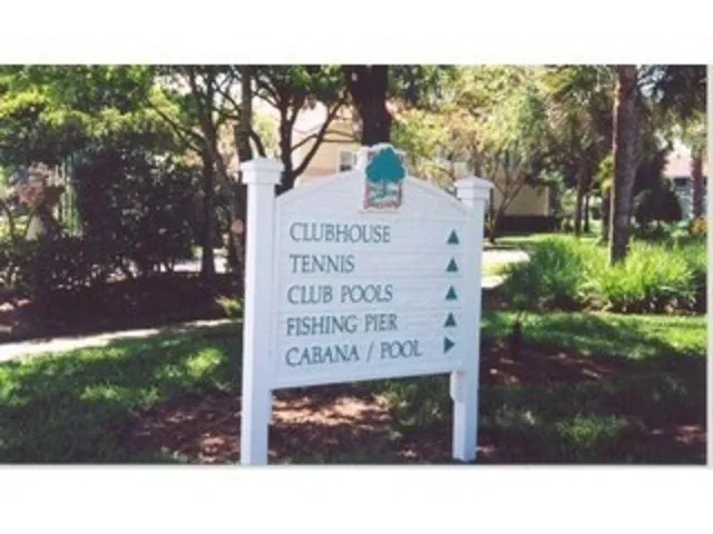 Pipers Grove Condo - What a Deal in North Naples!! photo 8