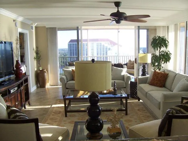 PELICAN BAY 3 BEDROOM GULF VIEW photo 16