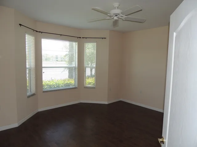 Master suite has hardwood, bay windows w/lake view, private bath,2 closets