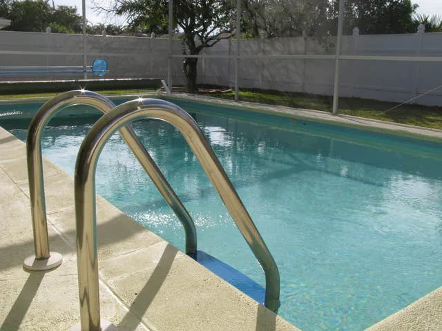 Heated pool