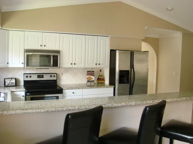 Immaculate home!! Renovated & Upgraded