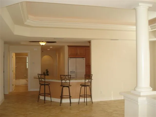 Naples Park Home - Steps to the Beach photo 3