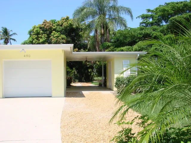 Beautifully maintained, this home is the perfect vacation