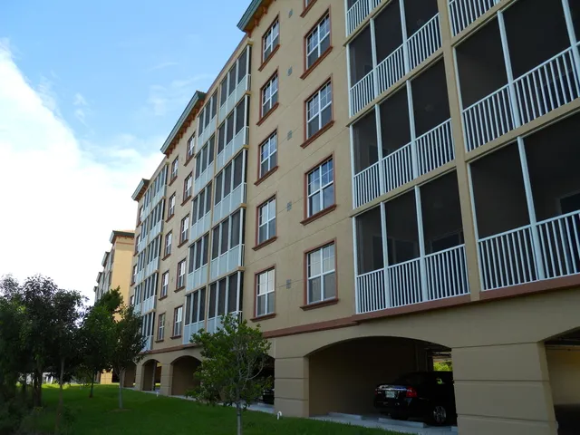 Beautiful new condo on lake preserve photo 5
