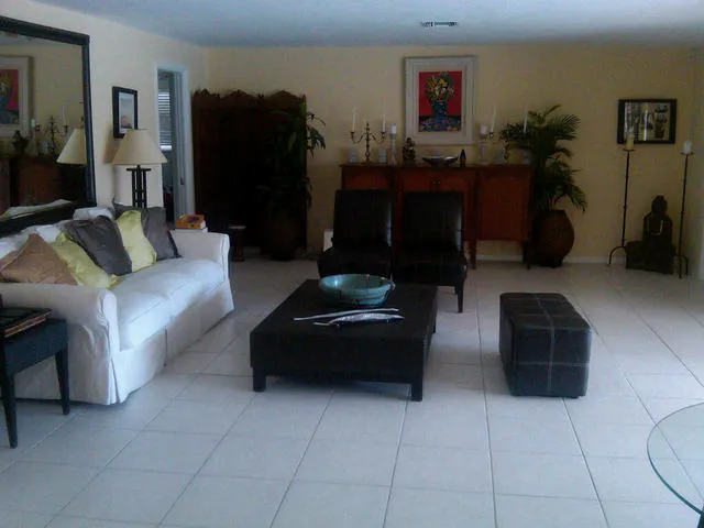 Naples Moorings Home- On Golf Course - Walk to Beach photo 11