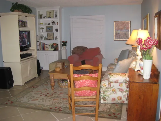 Family room off kitchen
