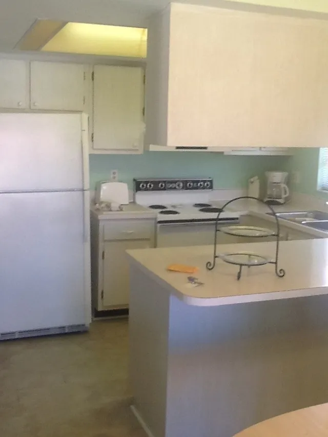 Kitchen includes dishwasher.