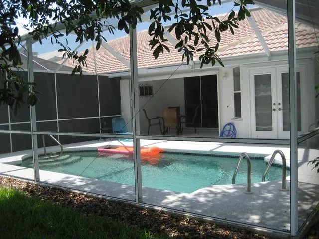 Beautiful villa with heated pool near beach photo 8