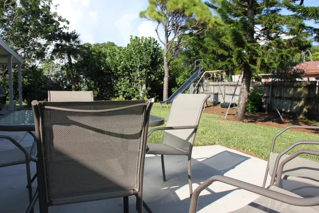 Central Naples Cottage photo 7