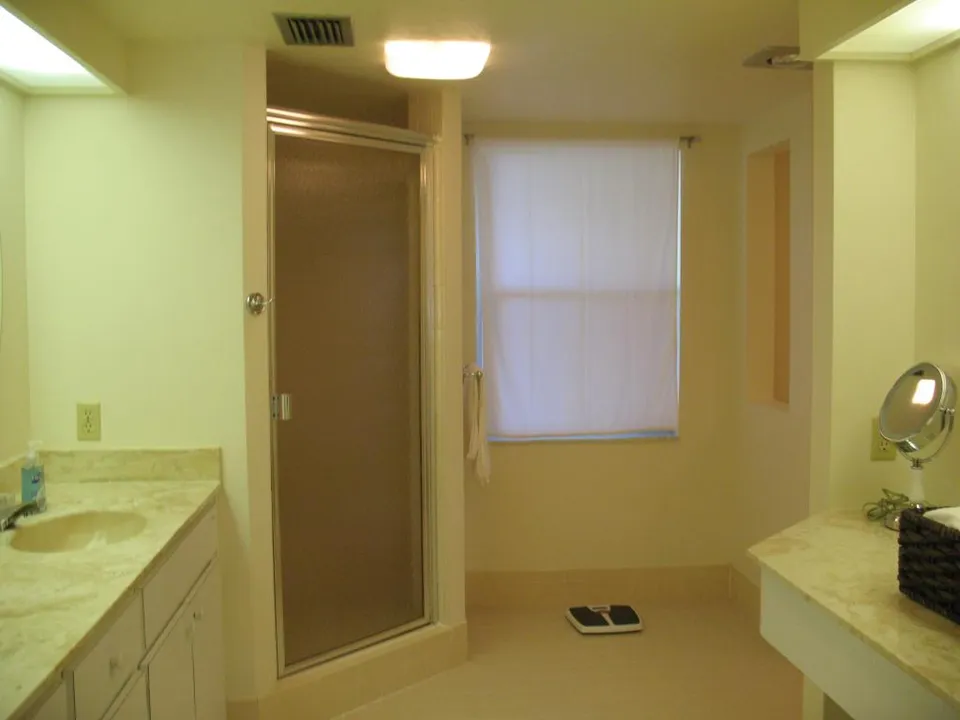 Imperial condo with fabulous golf course & lake view photo 11