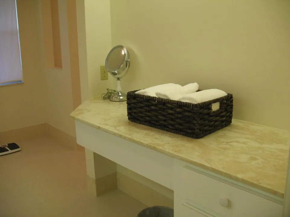 Imperial condo with fabulous golf course & lake view photo 12