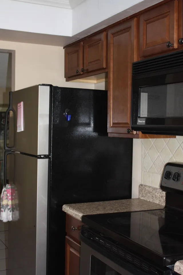Affordable Naples Rental - West of U.S. 41 photo 6