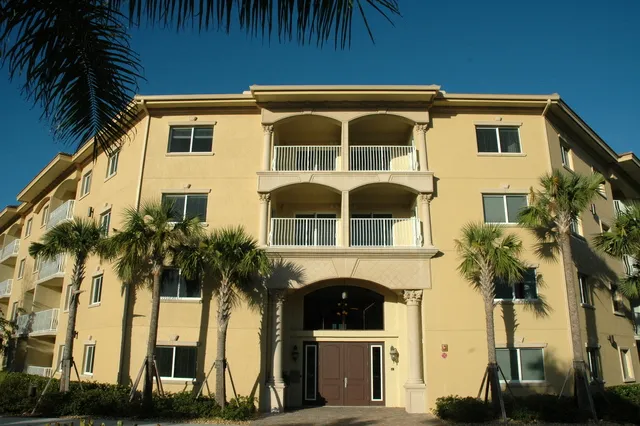 Regal Point - Brand New Condos Available for Rent!!  photo 3