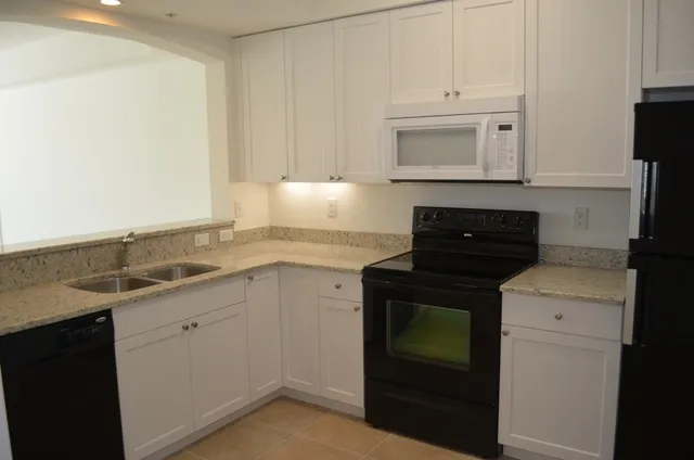 Kitchen. 