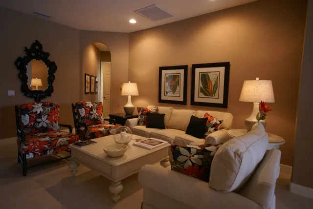 Living Room, Luxury Furnishings, 42"TV