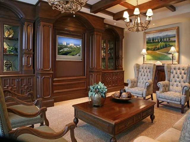 SOCIAL ROOM - WATCH THE SUPER BOWL WITH YOUR FRIENDS AND NEIGHBORS 