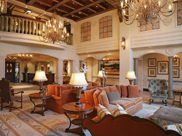 GRAND LOBBY - ... LIKE WALKING INTO A VENETIAN PALACE