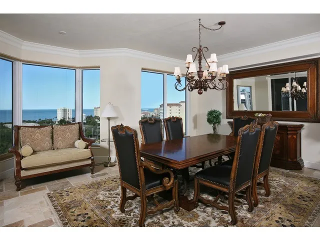 DINING - VIEW OF THE GULF OF MEXICO