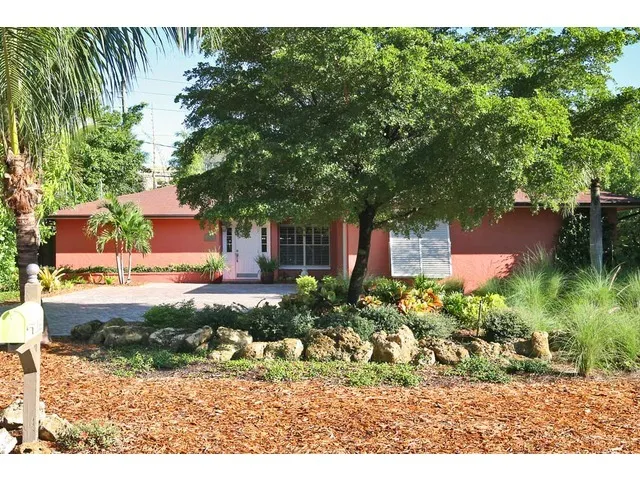 Two car attached garage, beautifully decorated 3 bedrm home