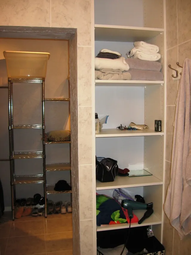 Ensuite bathroom and walk in closet