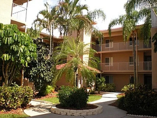 1075 Foxfire Lane