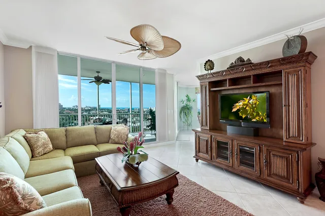 LAST CONDO AVAILABLE AT THE DUNES FOR MARCH 2013 photo 11