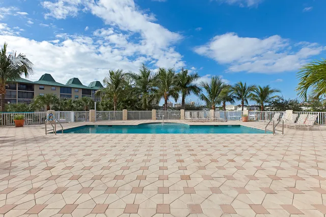 REGATTA - Book Now for the Holidays!!!!! photo 2