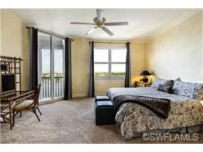 Master suite has a king bed, flat screen tv, 2 walk in closets, access to the lanai, bay views & private bath