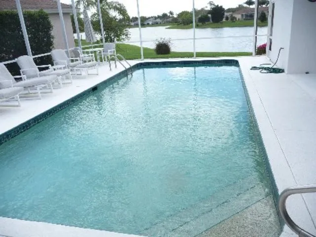 Briarwood Lake View Villa with Extra Large Pool photo 1