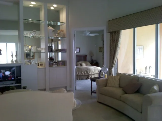 Living area/Master Bedroom