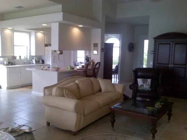 Kitchen/Living area