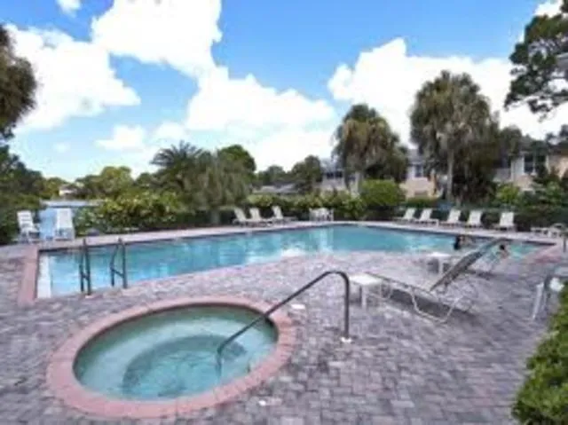 Perfect Snowbird Condo photo 2