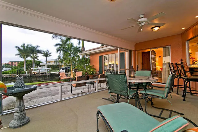 Old Naples Charmer!  Beautiful home on the water! photo 6