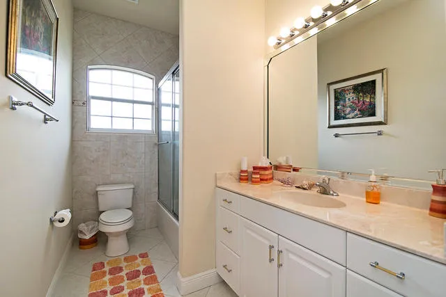 Beach Cottage - Available Nov/Dec and March 2015 photo 3
