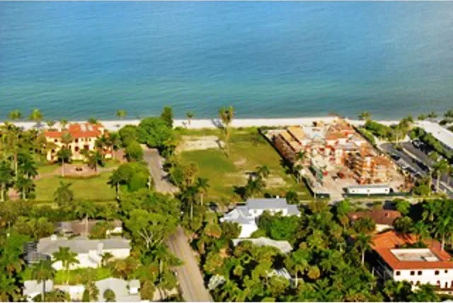 100 yards to the beach.