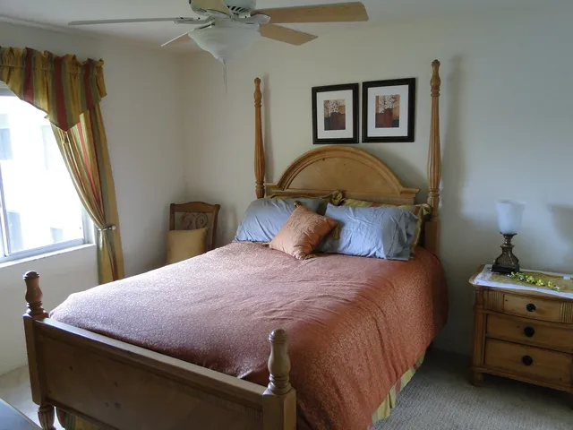 Key Royal Condo photo 4