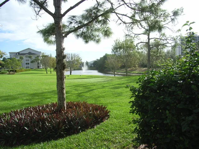Princeton Place Grounds