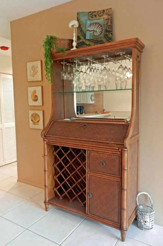 Wine desk.