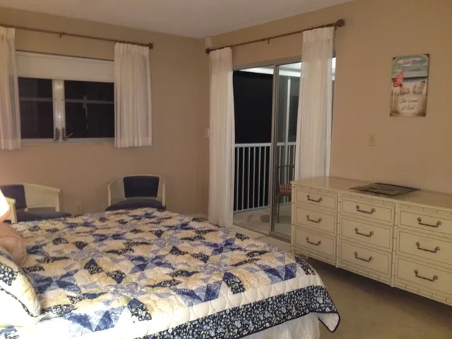 Master Bedroom with access to Lanai
