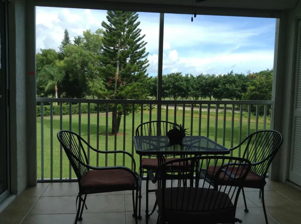Condo Minutes from the Beach-Nov & Dec Special photo 20