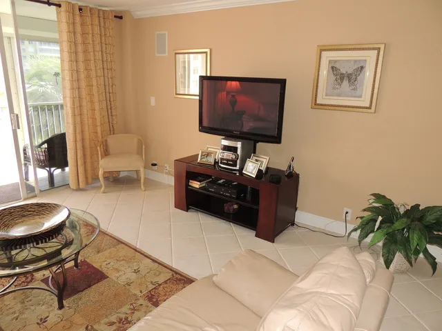 Unit features upgrades that include 2 flat screen tvs.