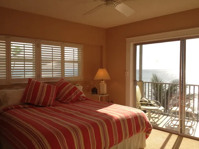 ON THE BEACH 2014 SEASONAL RENTAL photo 6