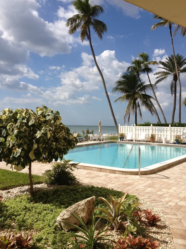 The pool is next to the beach
