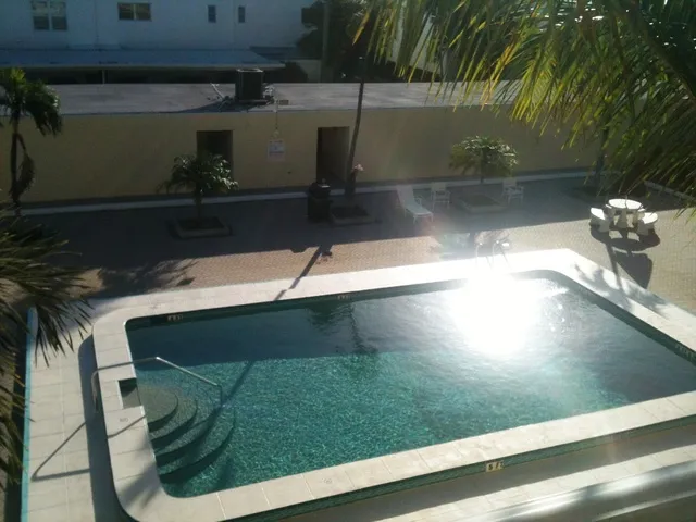Olde Naples Condo photo 7