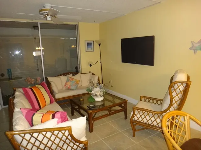 Living room with flat screen tv