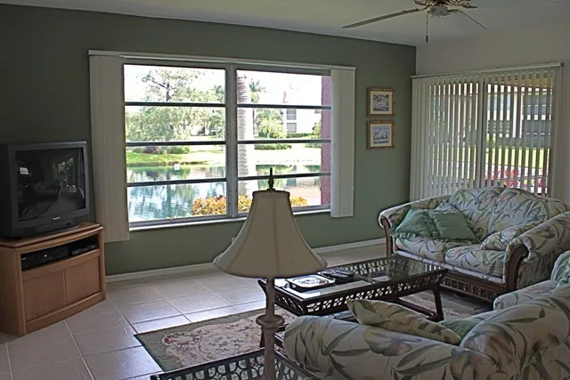 Get your 2015 RENTAL now, Royal Harbor photo 2